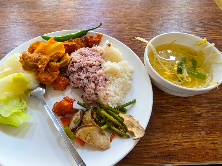  [평창 맛집] 고물가 시대 탈출! 단돈 9,000원으로 상다리 부러지게 즐기는 평창읍의 숨은 한식 성지