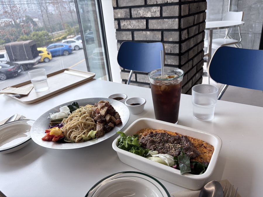 리얼식단 포항효자점 사진 1