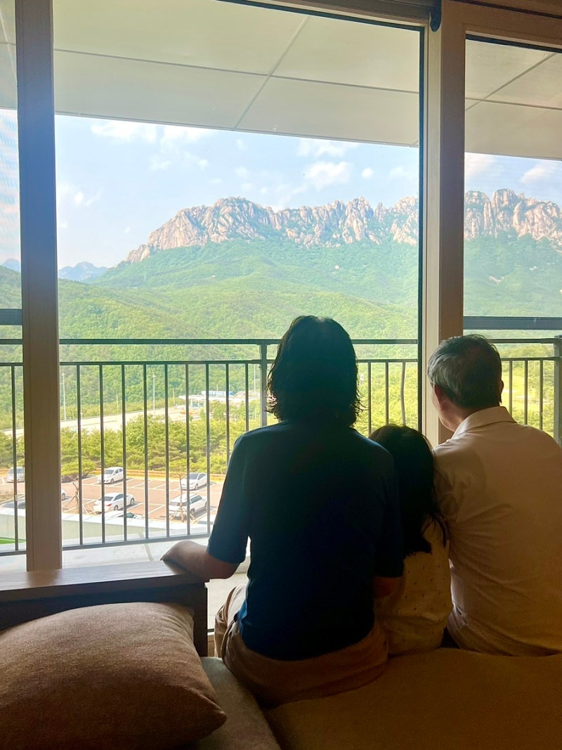 [고성 여행] 소노펠리체 델피노 골드 스위트 설악마운틴뷰 객실 후기 | 울산바위뷰와 자쿠지 ....