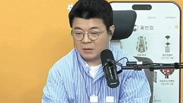 "일베는 탱크로 밀어야" 매불쇼 최욱 발언, 선택적 분노 부른 내로남불 논란