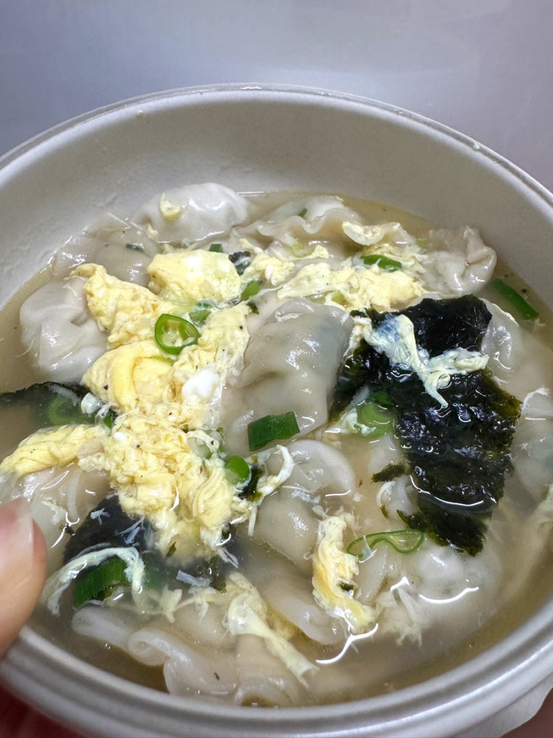 만두국 끓이기 간단레시피 물만두로 만드는 아이 만둣국