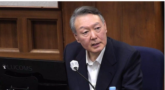 [긴급속보] <b>윤석열</b>, <b>종합특검</b> 첫 <b>조사</b>서 진술 거부…왜 <b>조사</b>... 