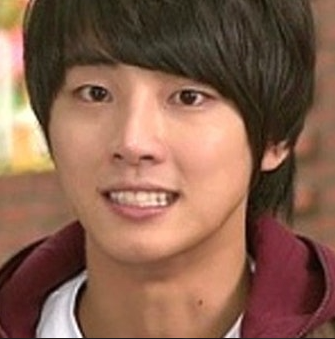 "엄마를 이모라 부르던 아이.. 시청률 50%로 인생 바꾼 연예인.jpg"