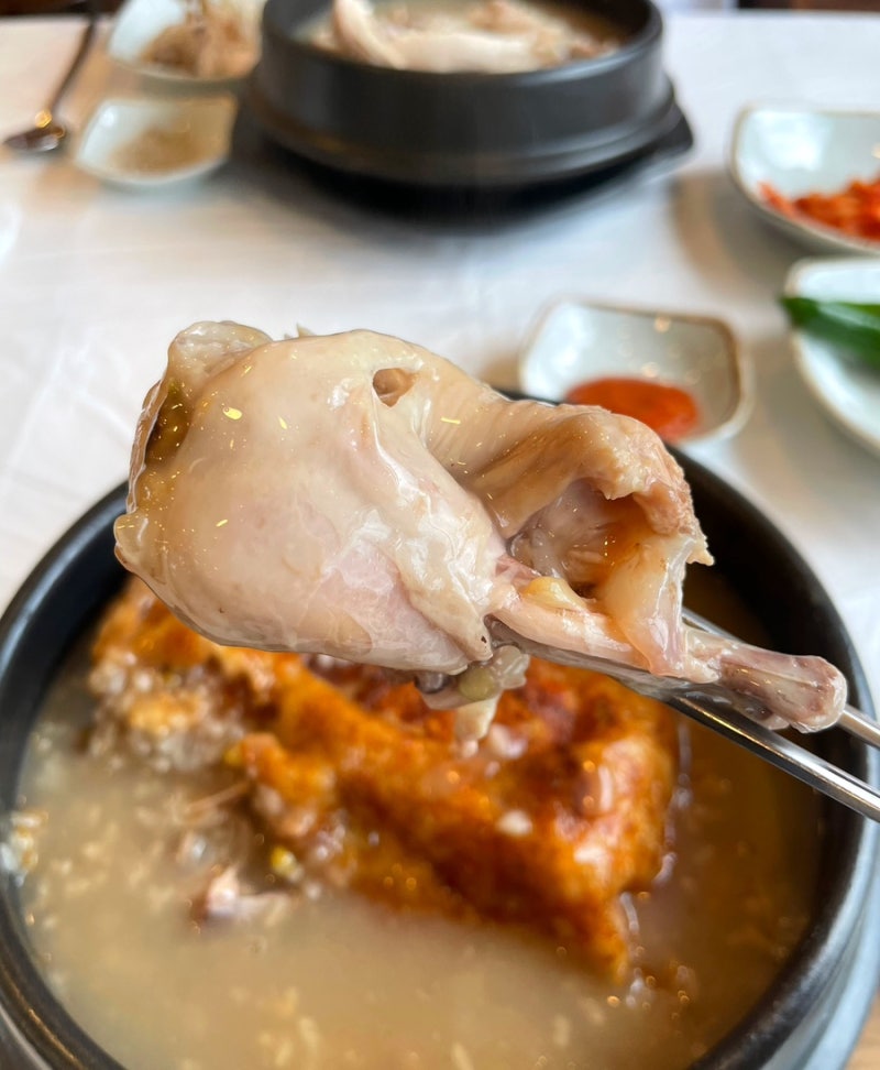 청주 남일면 “버들 유가네 누룽지 삼계탕” : 야들야들 닭고기에 쫀득한 누룽지 조합✨