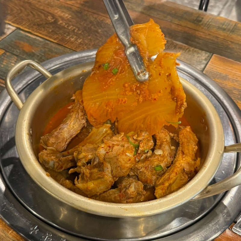 수유 점심 맛집 추천｜등갈비김치찜이 맛있는 금돈돈갈비