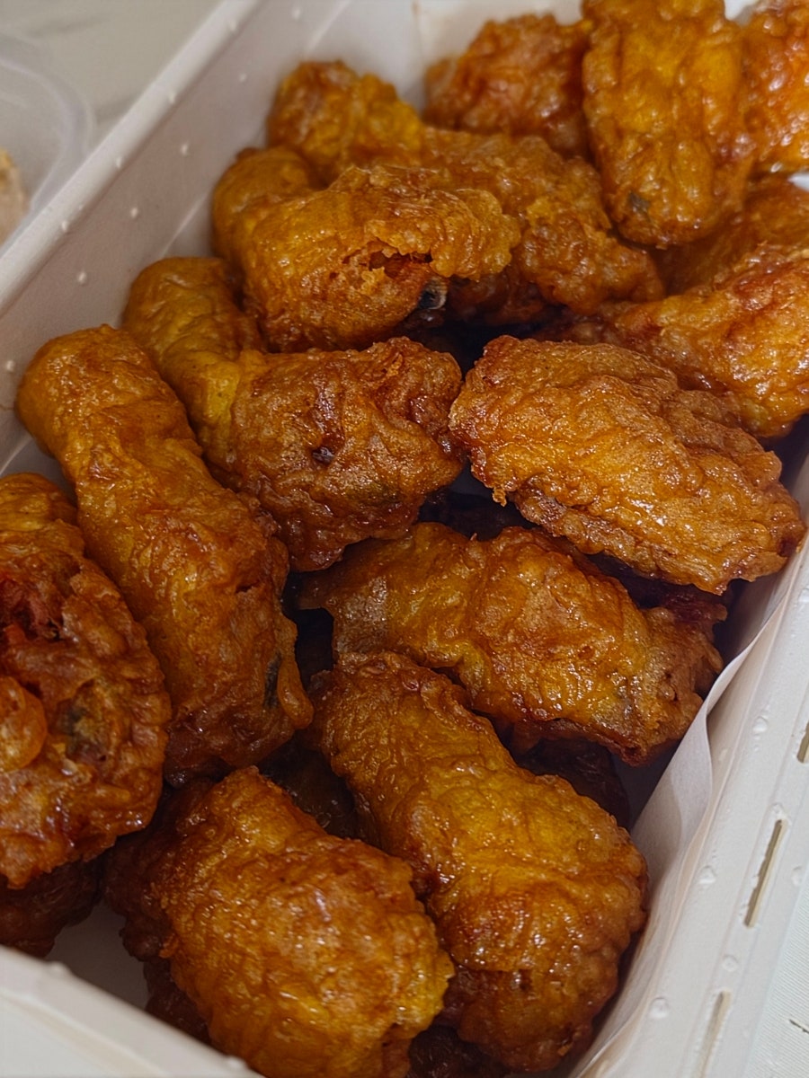 교촌치킨 호암점 사진 3
