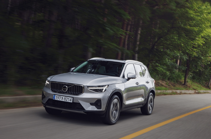 "수입 컴팩트 SUV 1위, 5,190만원!" 2026 볼보 XC40 연식변경 가격표 실구매가·연비·제원표·경쟁....