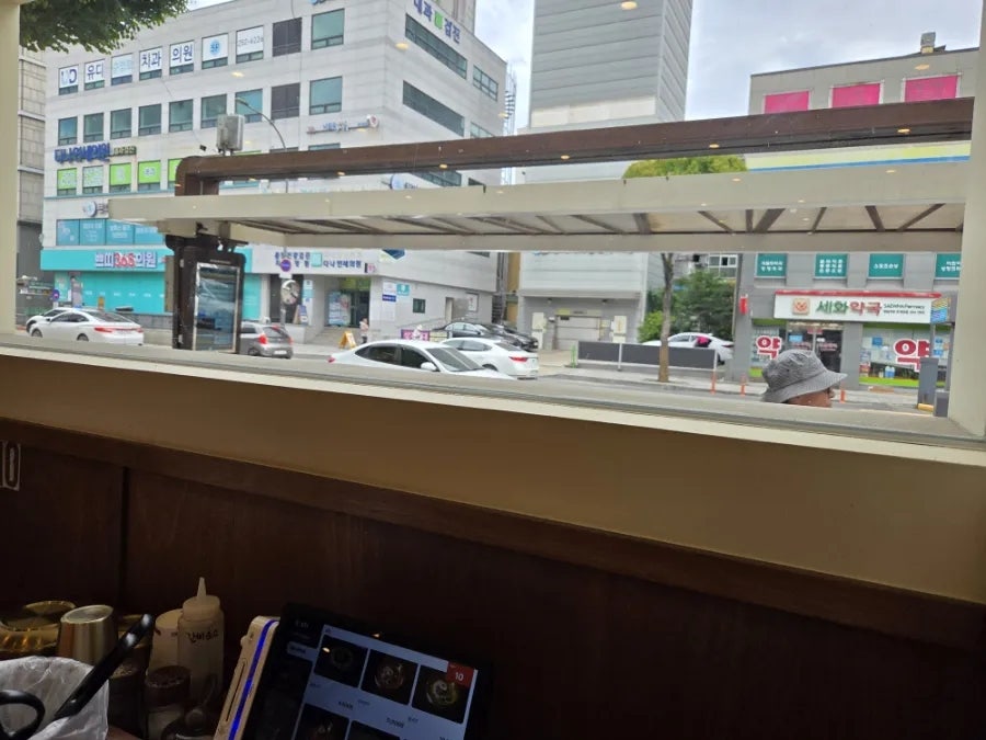 스타벅스 춘천명동점 사진 6