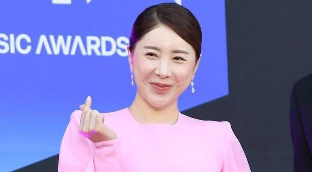 "꼴값 하고 있네" 서인영, 란제리 파티 들킨 날 꺼낸 아버지 한마디