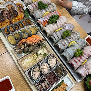 영종도 구읍뱃터 어시장 횟집 맛집 대성수산 작약도 용왕님 세트 내돈내산 후기