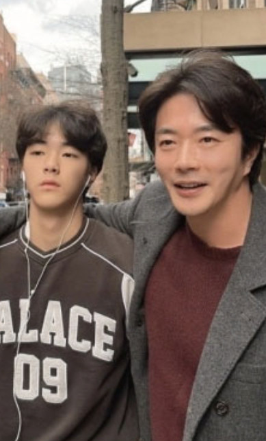  ️ 권상우 아들 룩희, 뉴욕 쇼핑 나선 이유…180cm 넘는 폭풍성장 근황 화제
