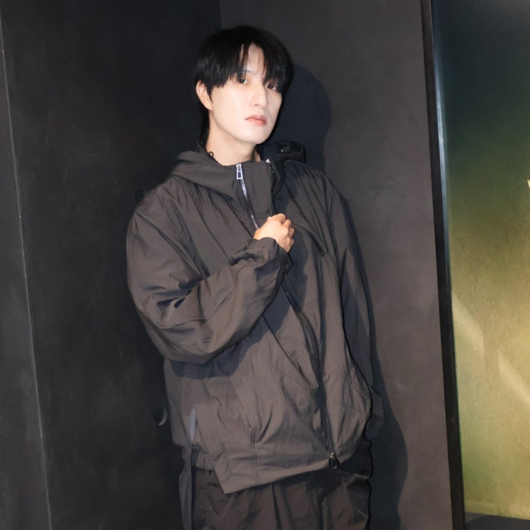  디자이너 브랜드 송지오 x 엘리엇 에밀 글로벌 콜라보 남자 여름 코디 아이템 추천