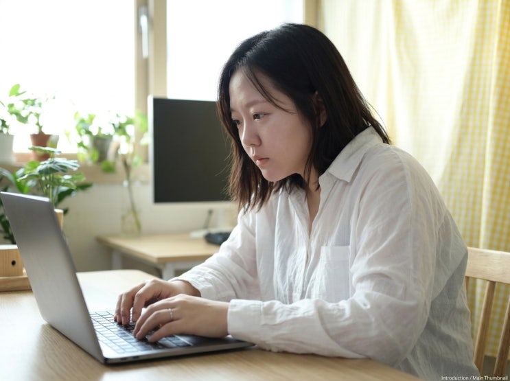  거북목 방치했더니 라운드숄더까지? 거북목증상과 교정운동 정리