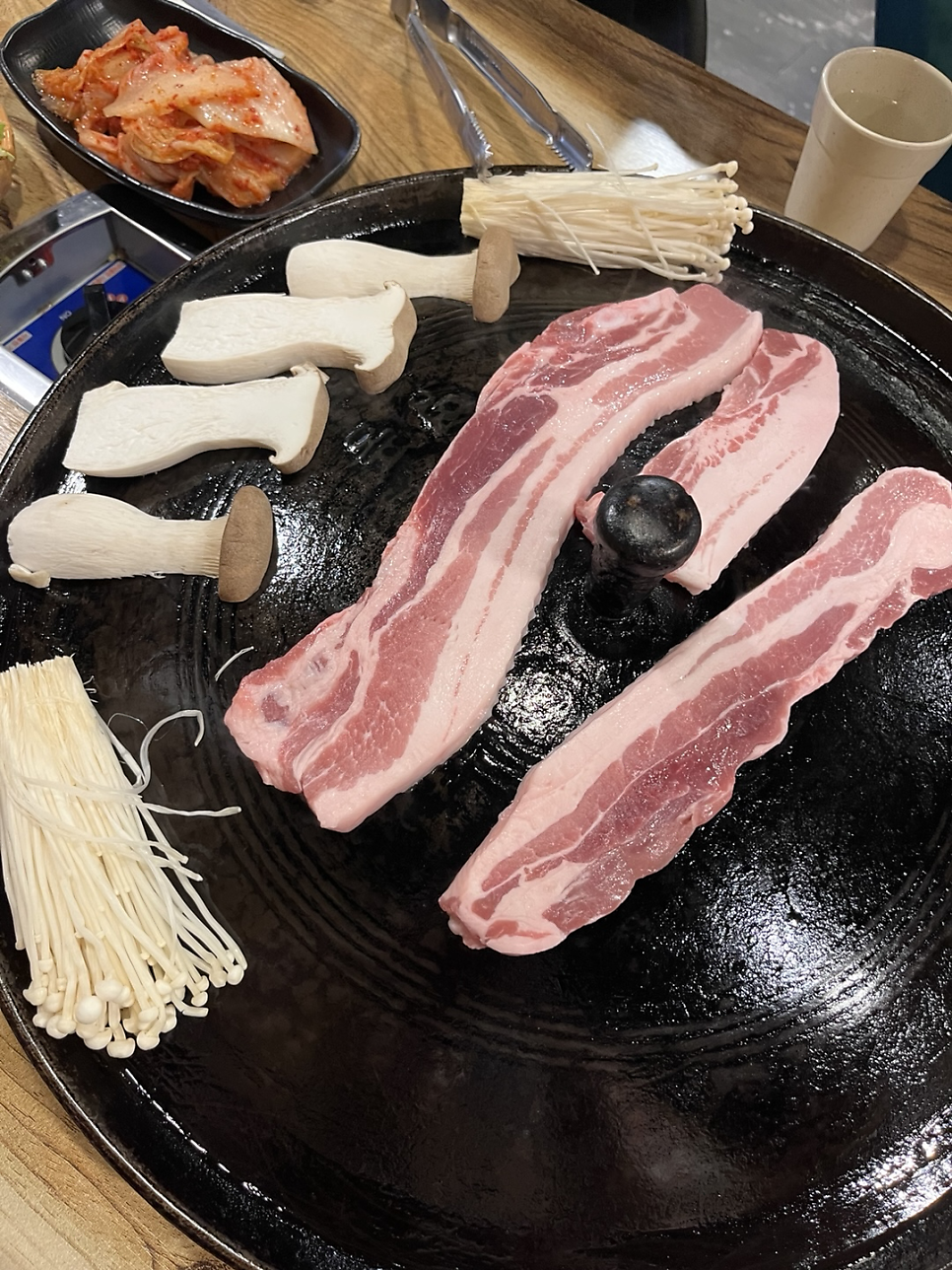 김치왕뚜껑삽겹살 사진 4