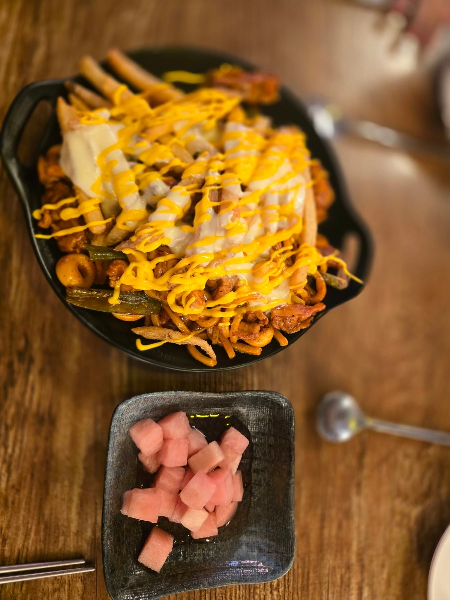 기영이숯불두마리치킨 포천일동점 사진 2