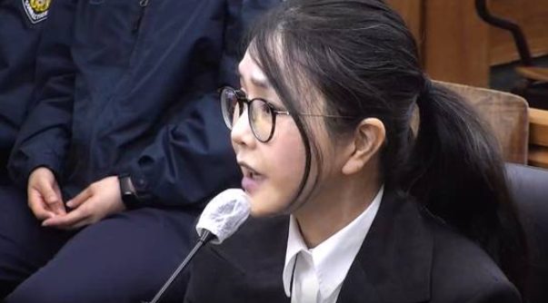 "쥴리 의혹으로 우울증·불안장애"…김건희, 재판부에 엄벌 탄원서 제출