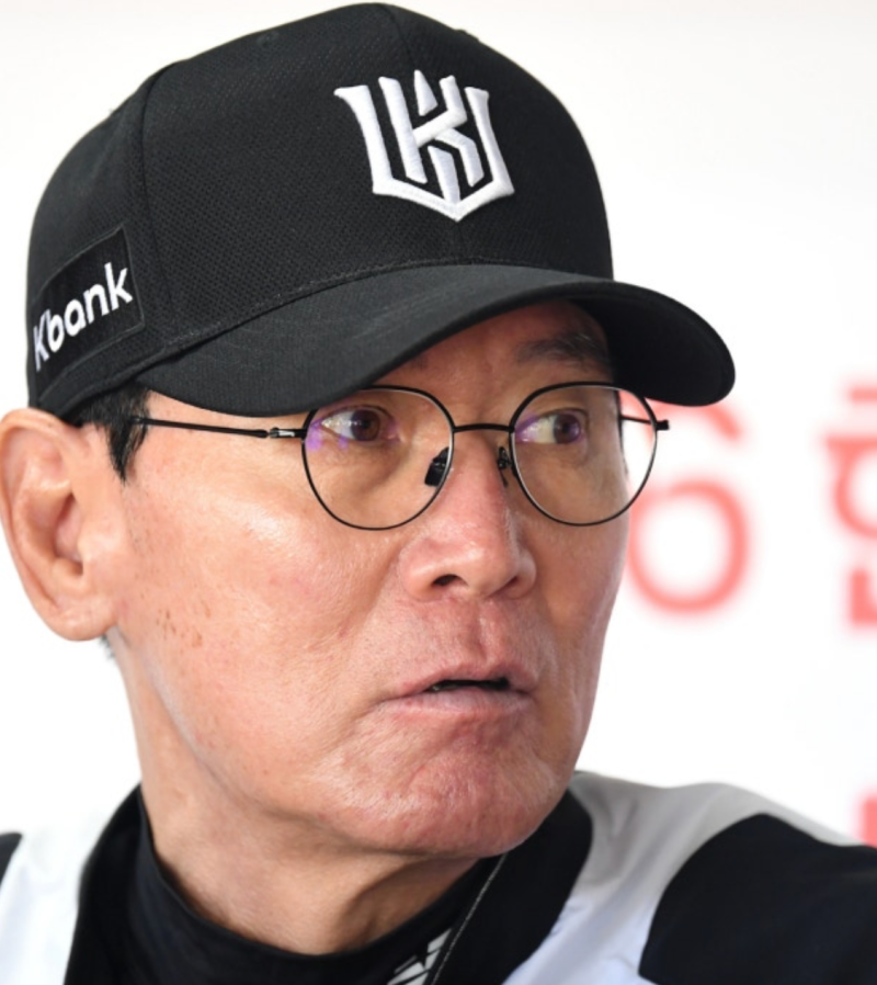 "이건 야구가 아니다" 이강철 감독 폭발…ABS 논란, 진짜 문제는 따로 있었다
