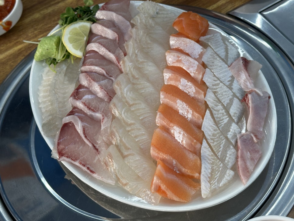 속초종합어시장 광명점 사진 5