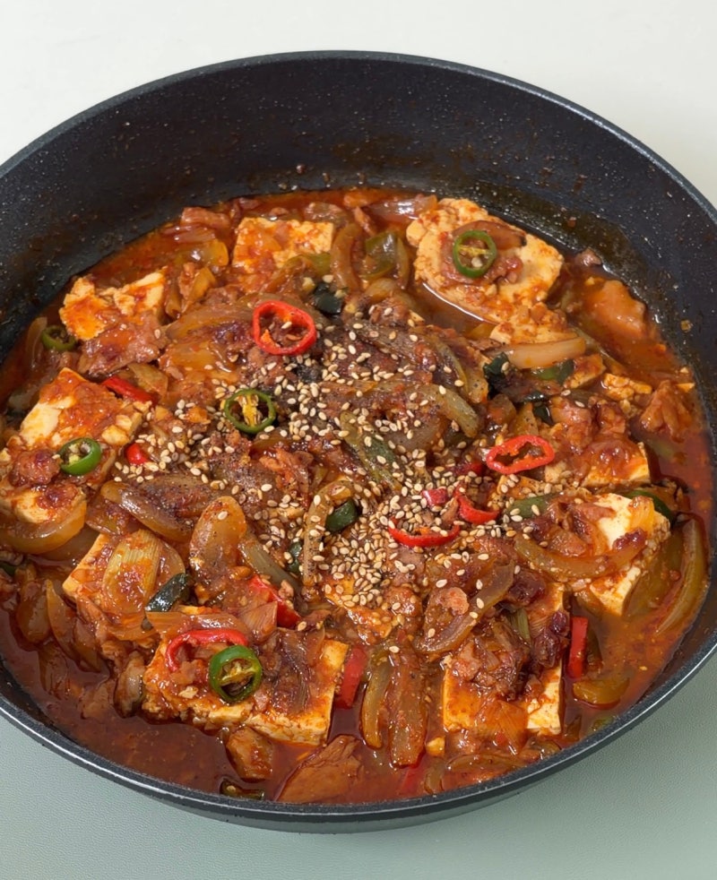 밥도둑 반찬 만들기 스팸두부조림 레시피