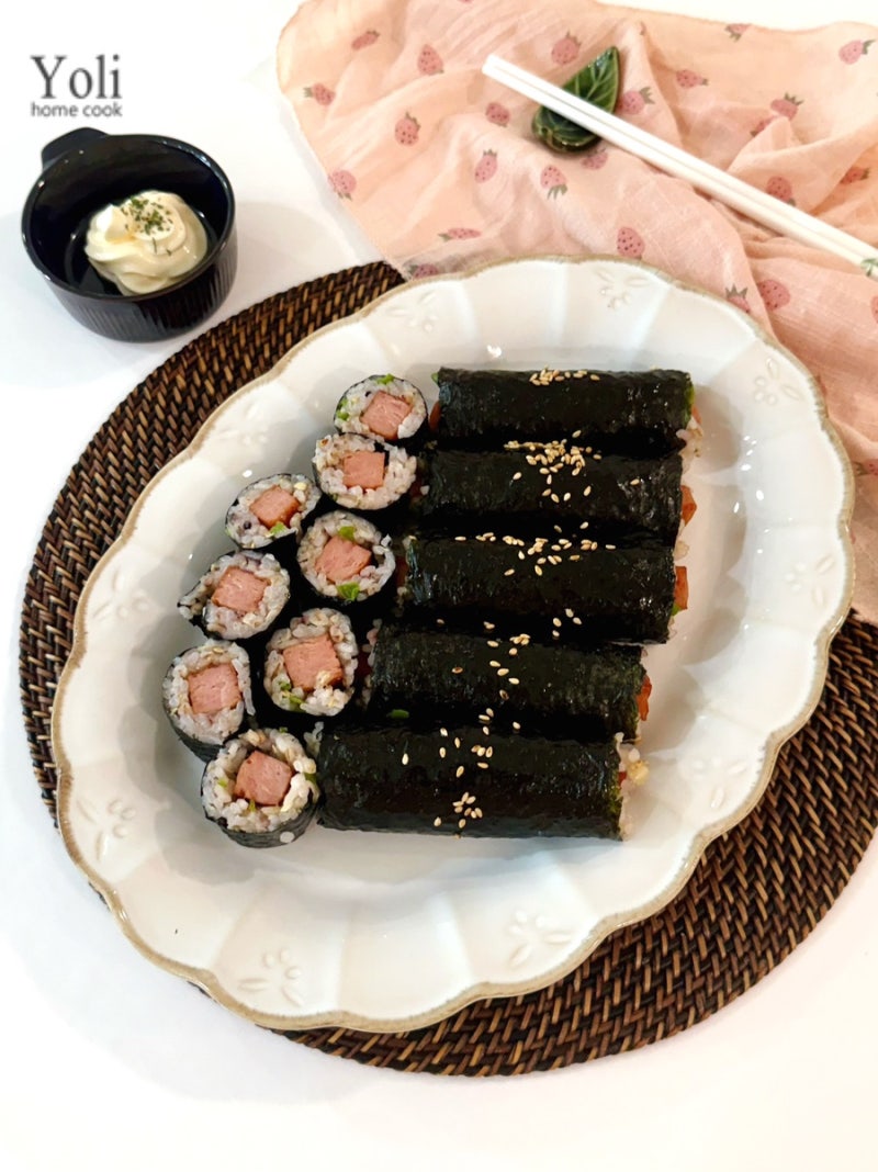 꼬마김밥 만들기 스팸김밥 간단 도시락 김밥밥양념 땡초김밥 레시피