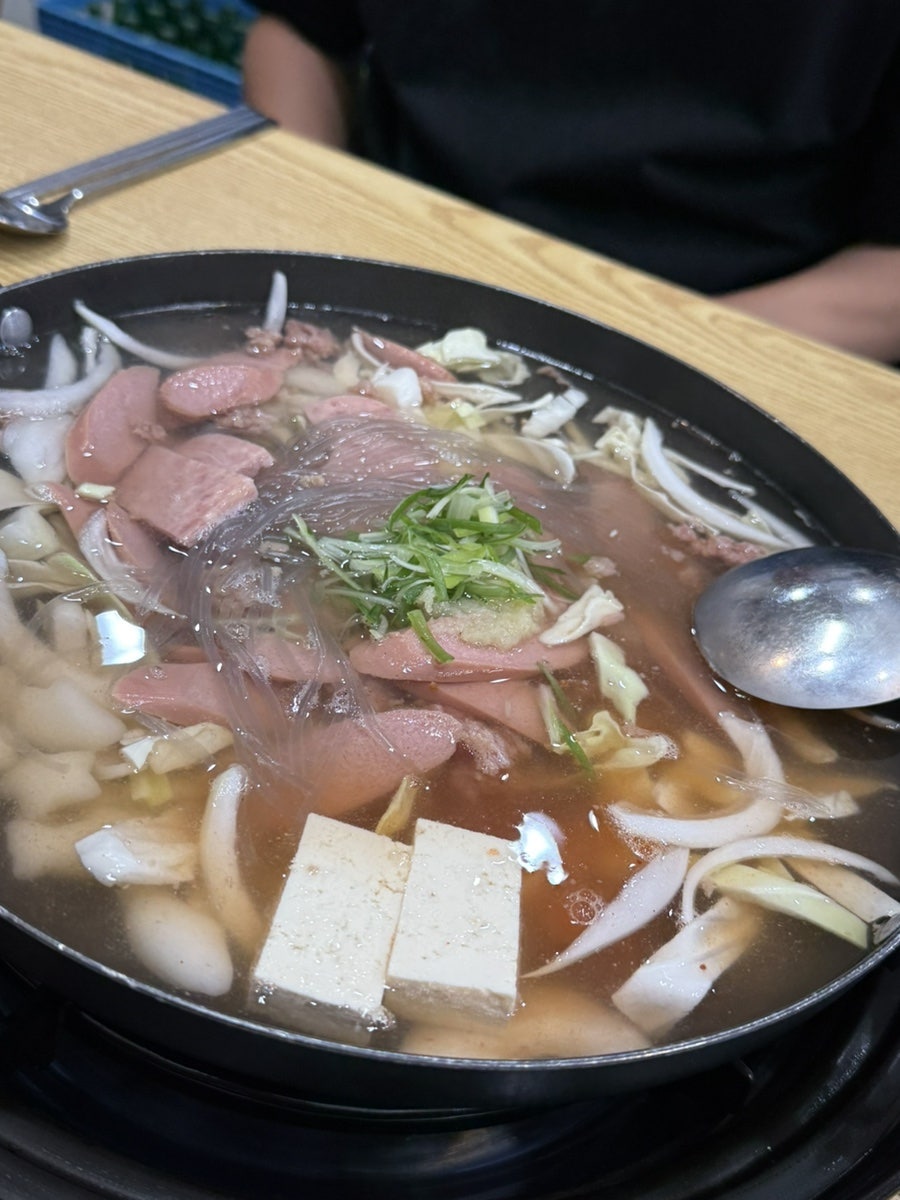 김뚜껑부대찌개 다산역점 사진 4