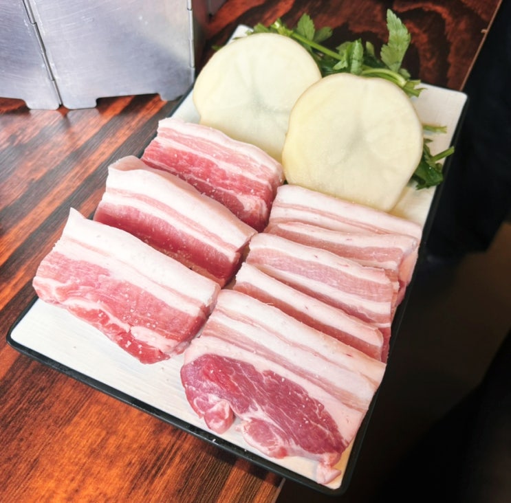  이태원 삼겹살 돈막촌 예약 가능한 녹사평 맛집 찾는다면 추천