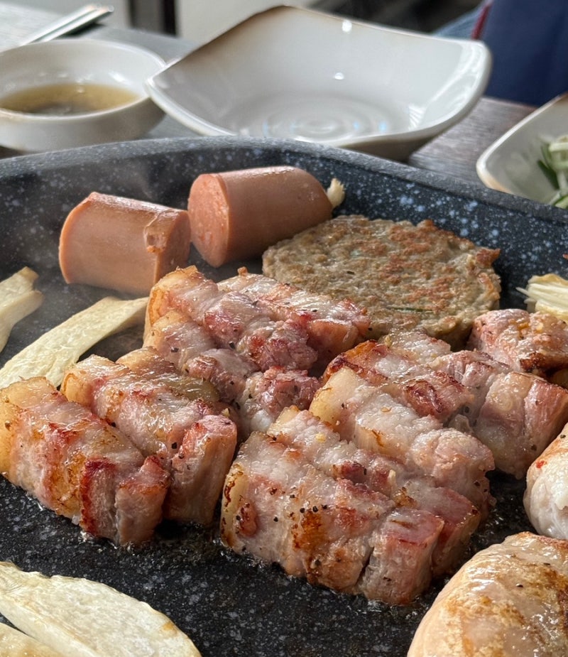 천안 원성동 삼겹살 무한리필 맛집, "항아리숯불바베큐"