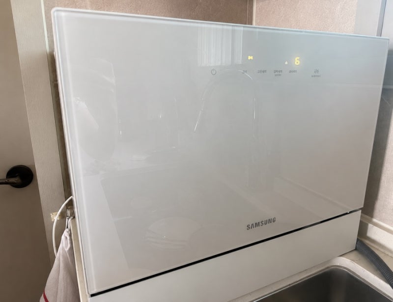 삼성 비스포크 식기세척기 6인용 추천 식기세척기 DW30FB300CW0 열풍건조 삼성가전 온누리 감사....
