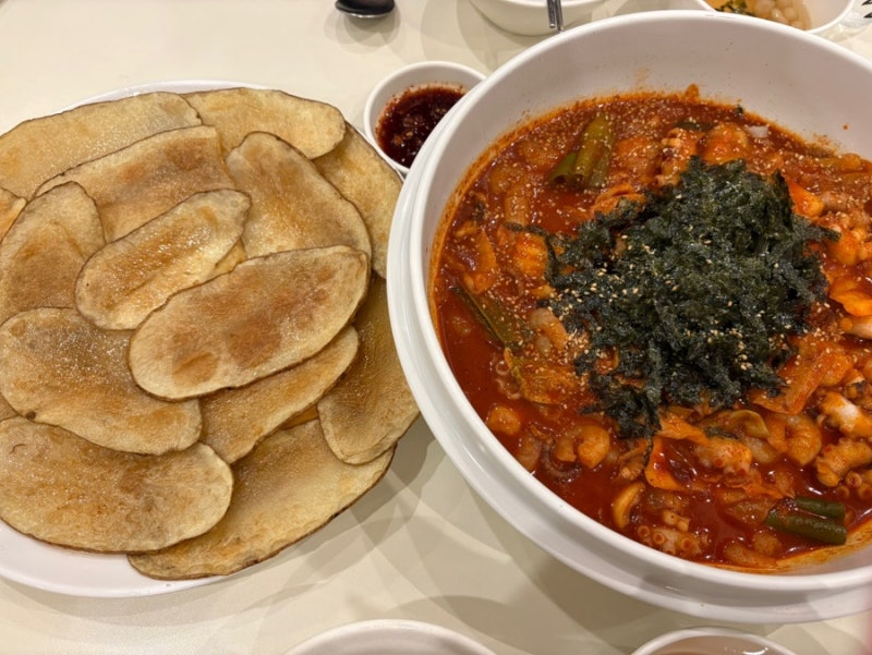 경주 황리단길 맛집 신라제면 맵기추천, 주말웨이팅 없이 들어간 방법