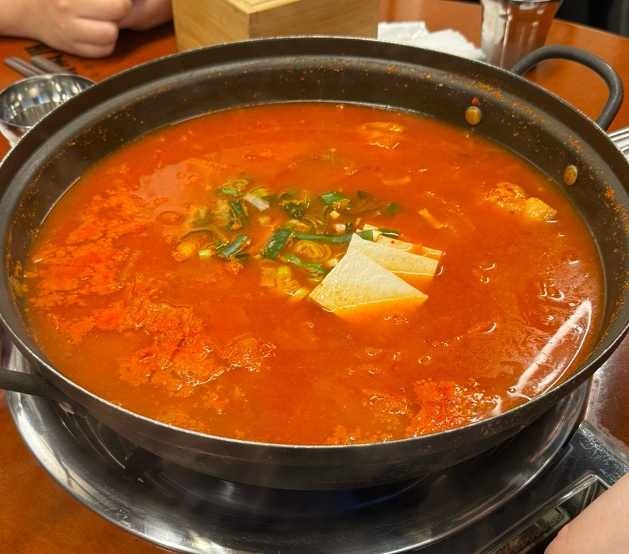 백채김치찌개 시흥은계점 사진 5
