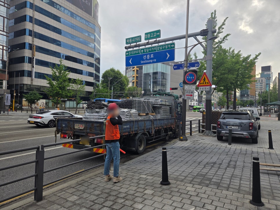 서울 강남 시스템비계 청담동 삼성스토어 계단 수평비계 설치