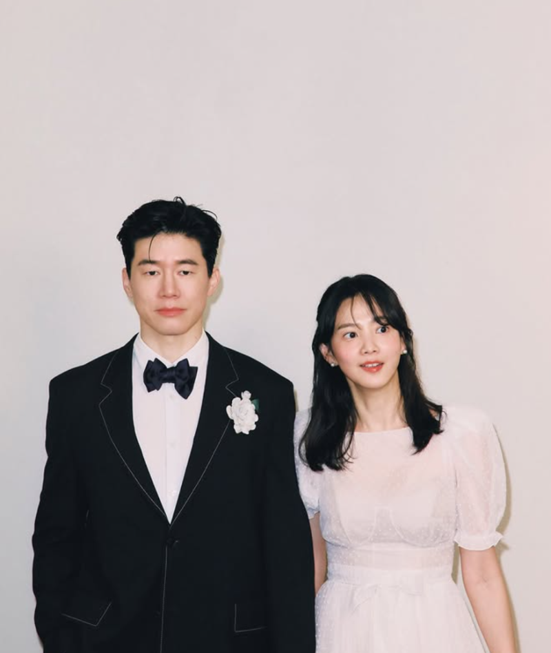 실수로 공개된 메시지 한 줄이... 김무열 윤승아 결혼까지 이어진 진짜 이유