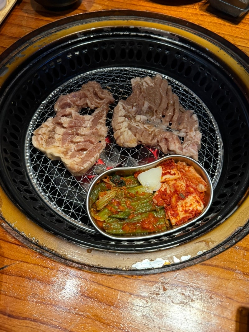 [연우] 창원 상남동 고기집 프라이빗 룸까지 완비되어 있는 대한축산직판장 직영점 고기 맛....