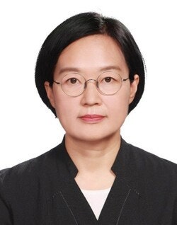네이버 전 대표가 총리 후보? <b>한성숙</b> 지명의 의미