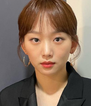 배우 진기주 프로필과 이력 한눈에 살펴보기