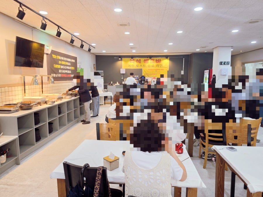 든든 한식뷔페 사진 2