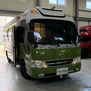 집처럼 편안한 버스캠핑카! 카운티 롱바디 모터홈 중고 매물 (인산철 1200A 풀옵션)