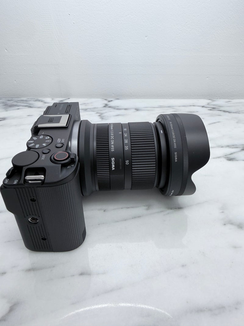초보유튜버 카메라구입기 캐논R50v + 시그마 렌즈 18-50mm f2.8