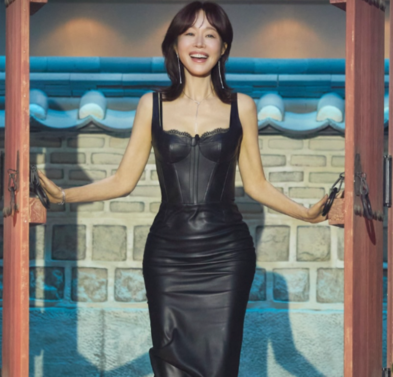 엄지원 엉뽕 의혹 해명 그후... 48세 나이가 믿기지 않는 식단관리 노하우 공개
