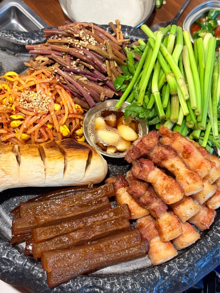  포항철길숲맛집 고기집 추천 핫플 산장삼겹 포항철길숲점