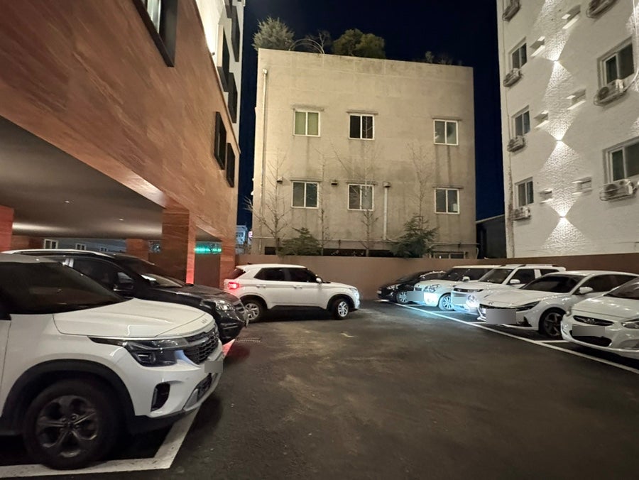 에이치에비뉴 포항포스코대로점 사진 1