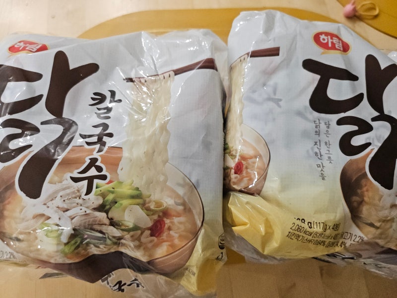 하림 닭칼국수