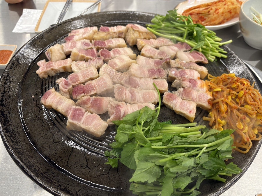 할매솥뚜껑삼겹살 광흥창점 사진 4