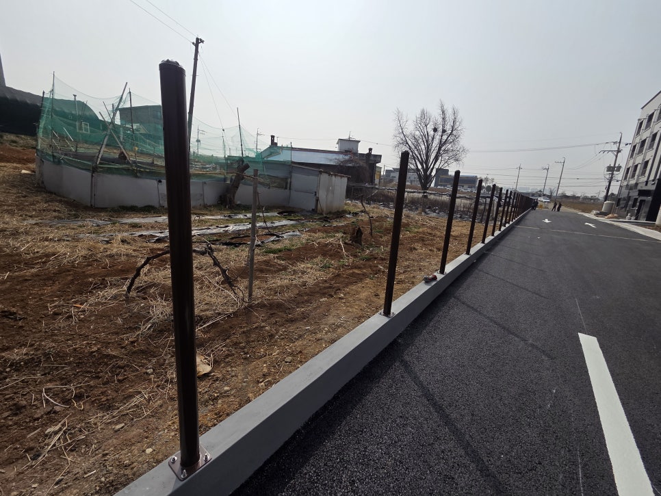 경기도 평택 신축빌라 메쉬 휀스 설치 후기