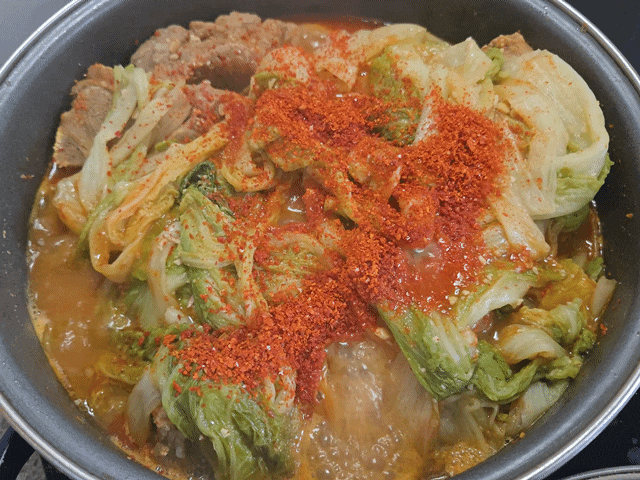 집에서 만드는 감자탕 레시피 등뼈만 있으면 식당 부럽지 않은 감자탕 완성!