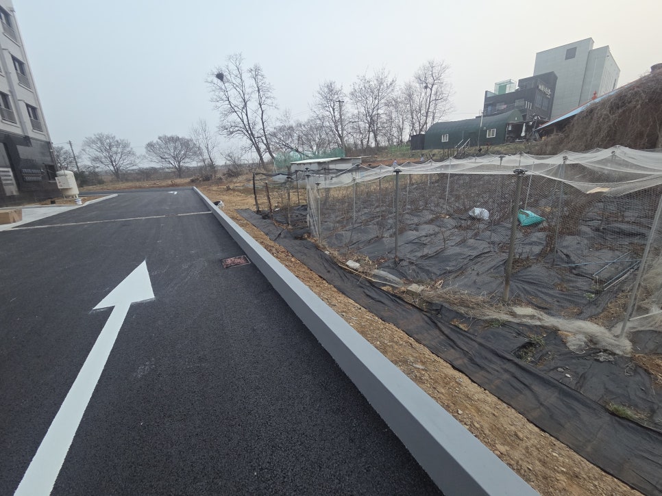 경기도 평택 신축빌라 메쉬 휀스 설치 후기