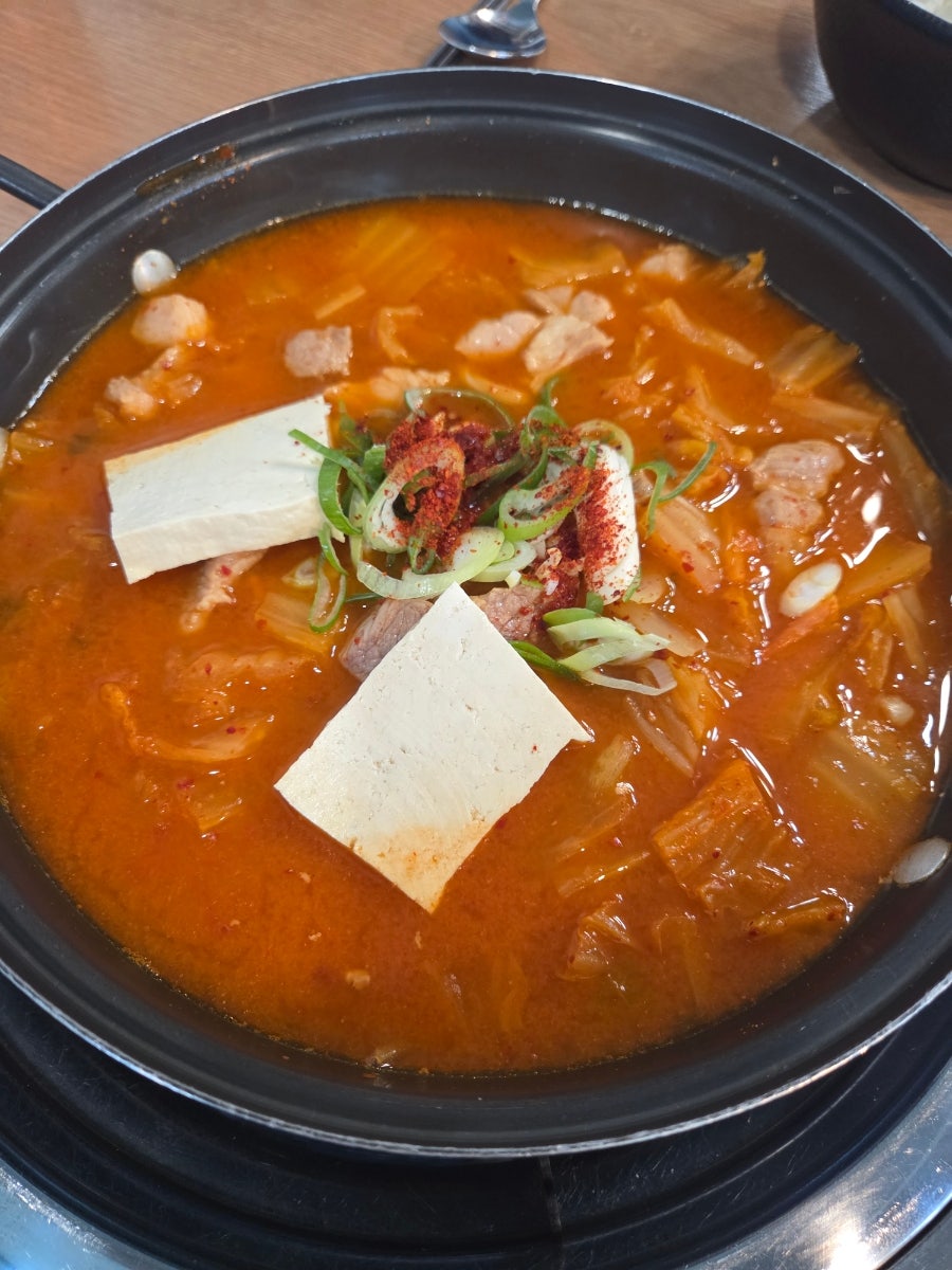 통돼지김치찌개 사진 4