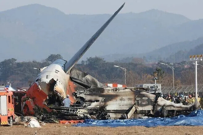 [속보] 경찰 ‘제주항공’ 12·29 <b>여객기 참사</b> 특별수사단, 국토교통....
