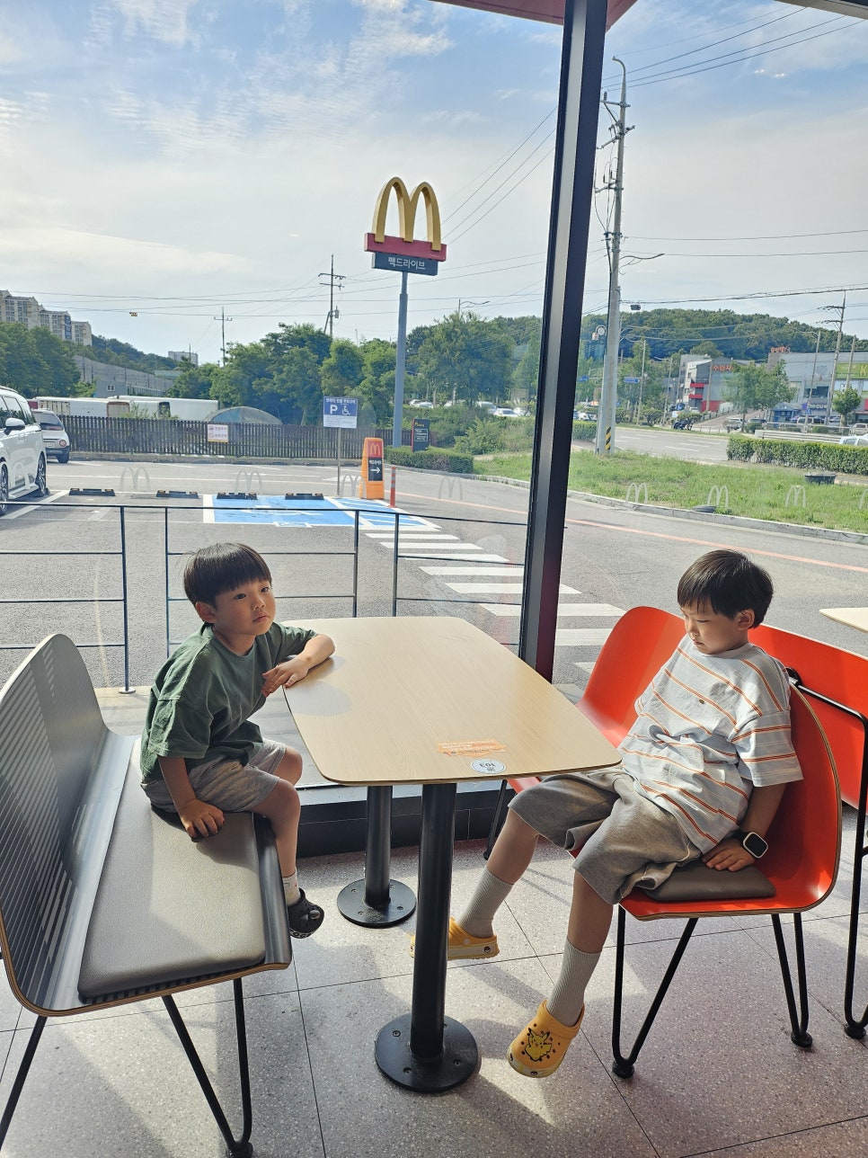 맥도날드 오산DT점 사진 3