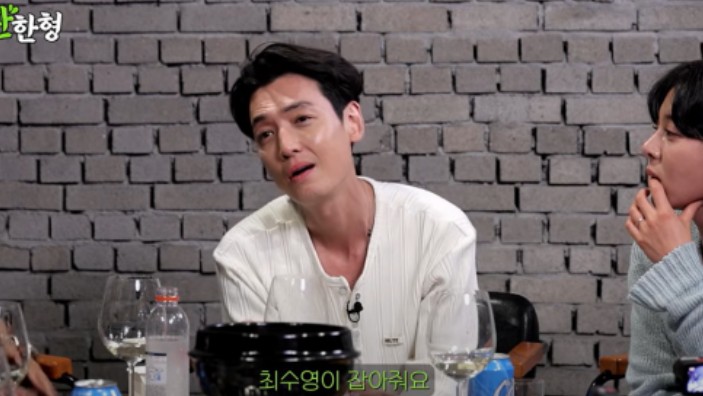  정경호·수영, 14년 열애가 ‘결별’로 끝난 진짜 이유… ‘무당 예언’부터 ‘언팔’까지 3가지 시그널